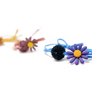 STONE AND DAISY HAIR ELASTIC BAND 3??