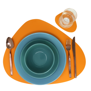 ORANGE PLACEMAT