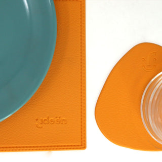 ORANGE SQUARE PLACEMAT